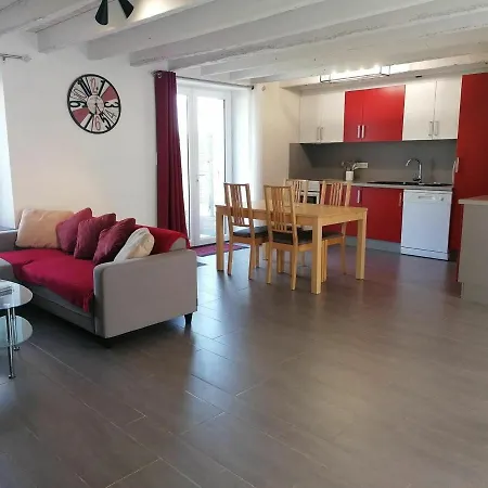 Challans, 3 Pieces, 4 Personnes - Fr-1-426-128 Feriehus